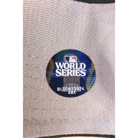 New Era 9Forty Cap Hat Official MLB 2023 World Series Champions Texas Rangers - Picture 11 of 12